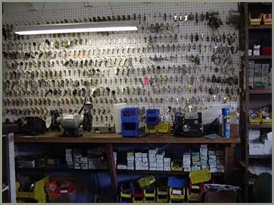 Locksmith Solution Services Daytona Beach, FL 386-277-4143 Locksmith Solution Services Daytona Beach, FL 386-277-4143 - 68-44-3