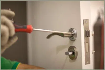 Locksmith Solution Services Daytona Beach, FL 386-277-4143 - 68-44-8